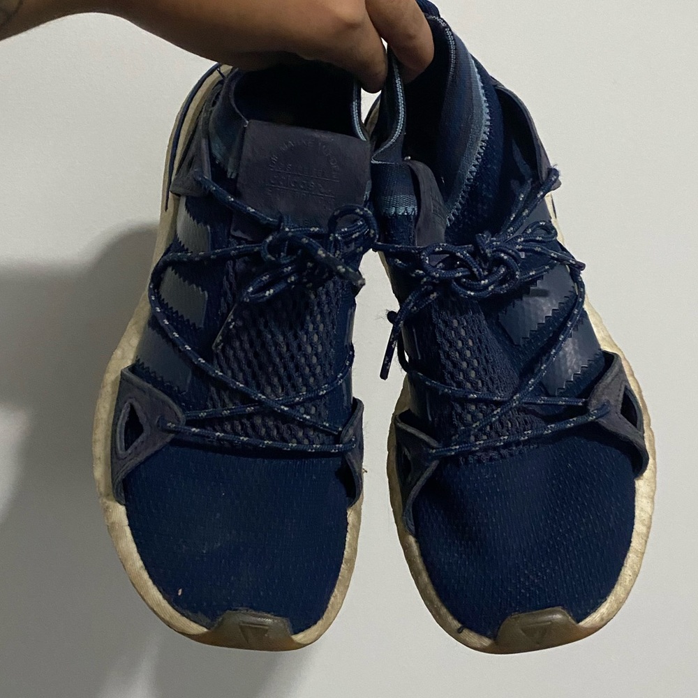 Adidas Arkyn sneakers
